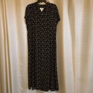 Talbots Womens MIDI Dress Black & Tan size 12 with print of leaves, button down